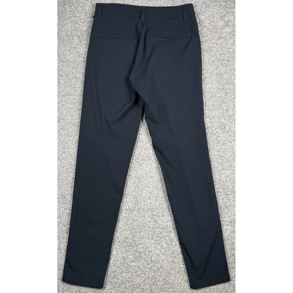 Lululemon Mens Navy Ripstop Performance Pants Size 28x31 Stretch Travel Golf
